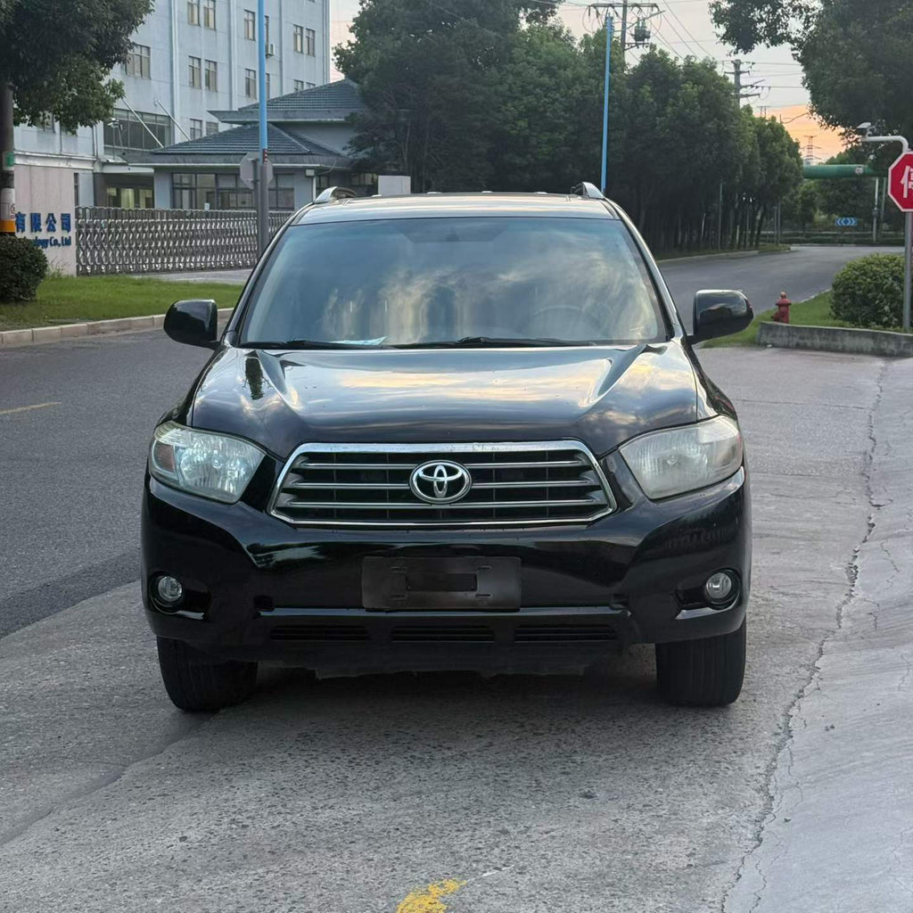 2011 Toyota Highlander 2.7 Luxury.